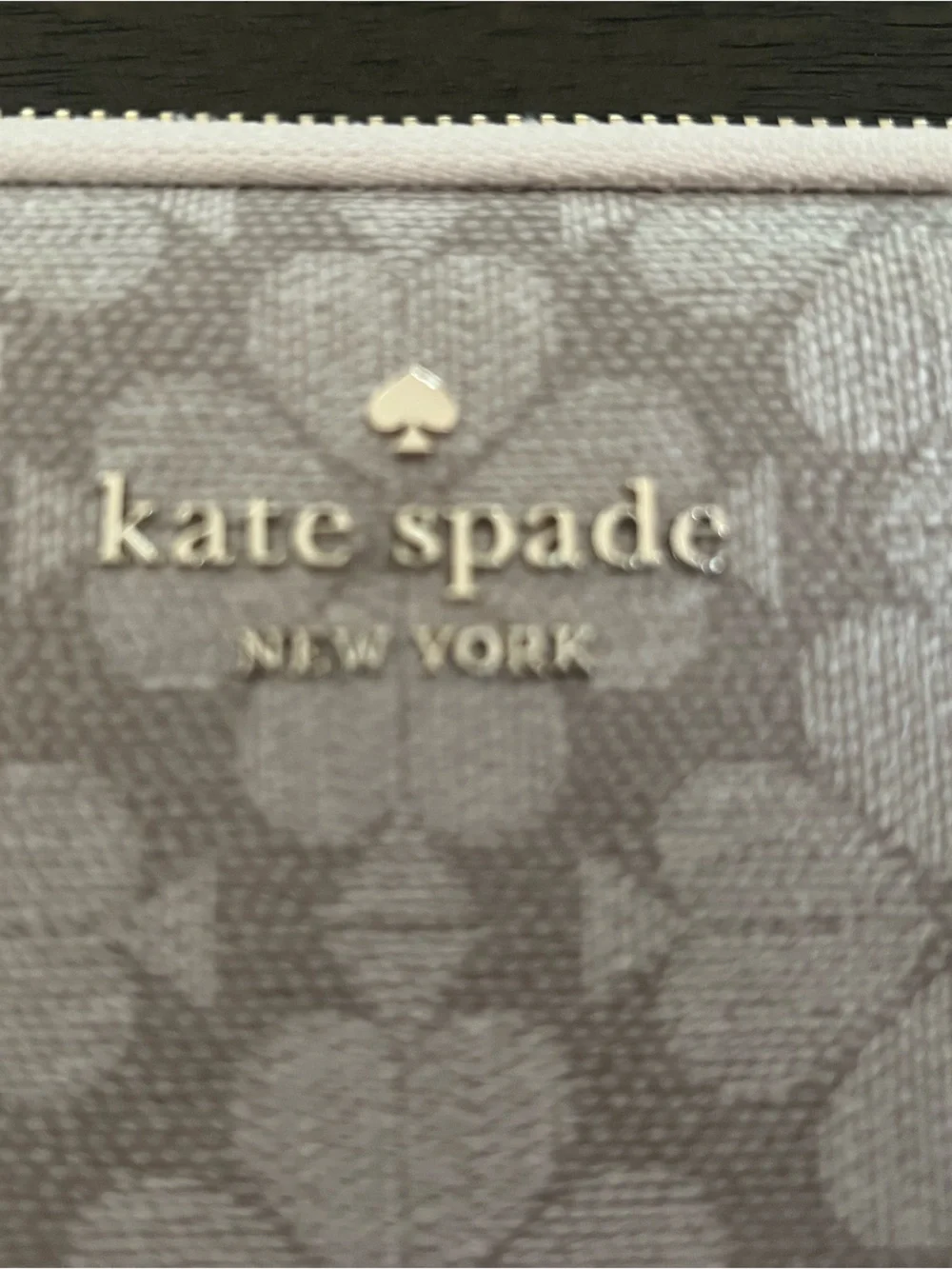 Kate Spade Gray Floral Logo laptop Sleeve